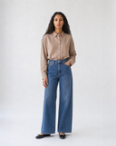 Lightweight Wide-Leg Jeans